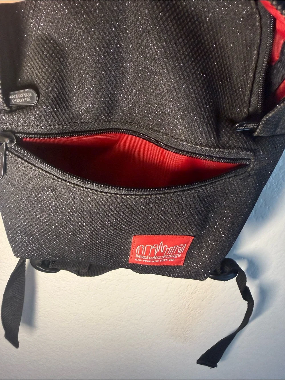 Manhattan Portage new without